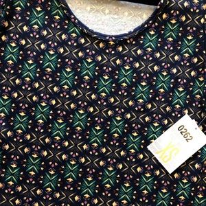 LuLaRoe Classic Tee